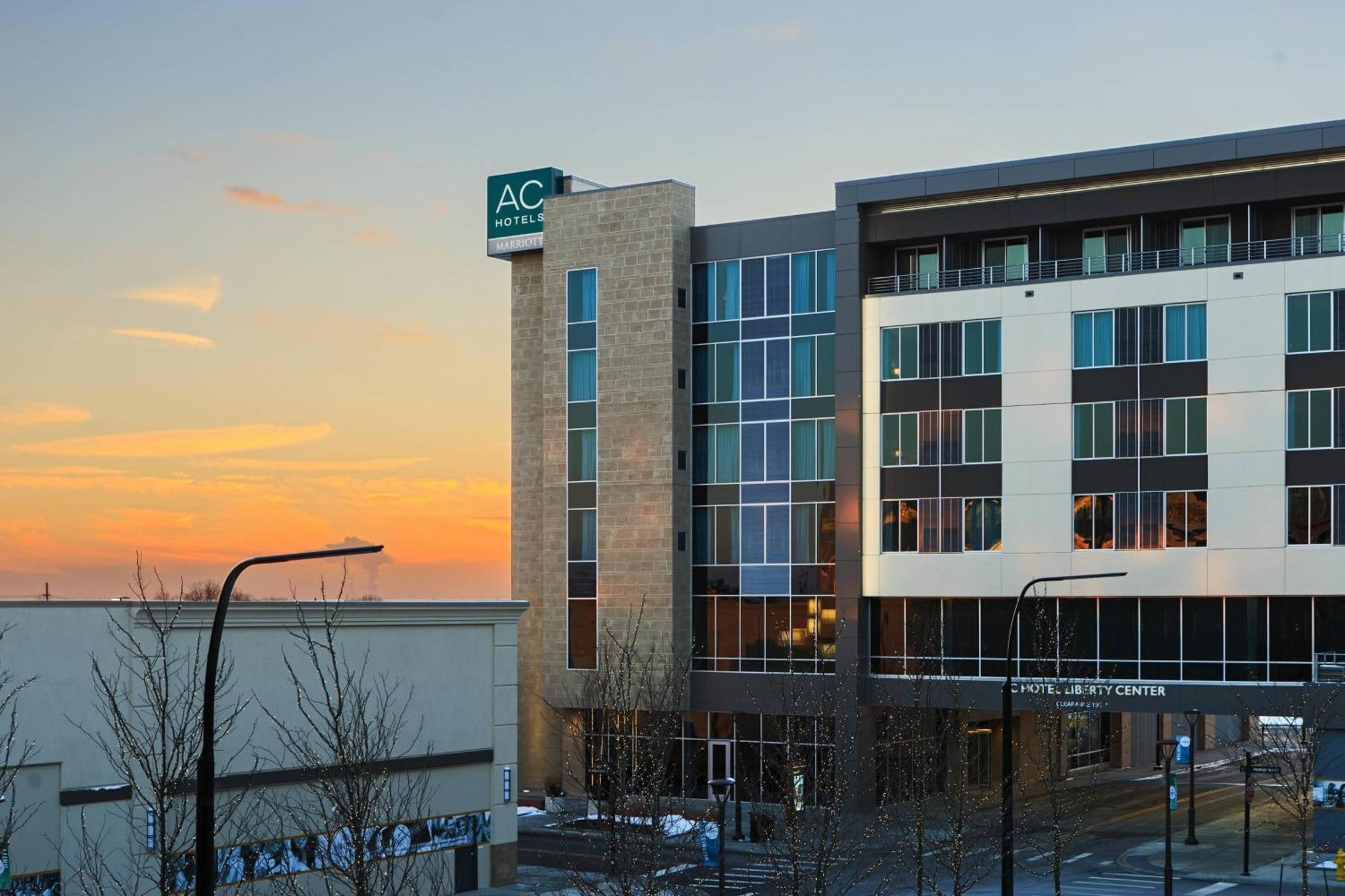 Ac Hotel Cincinnati At Liberty Center West Chester Exterior photo